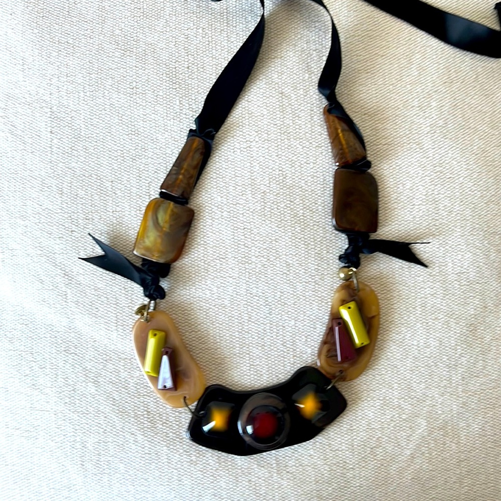 Adjustable different shape necklace